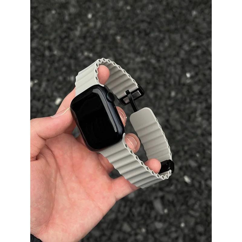 Ocean for Apple Watch Ultra Band 49mm 45mm 44mm 40mm 41mm 38mm Magnetic Strap Silicone correa Bracelet iWatch Series 9 8 7 6 SE