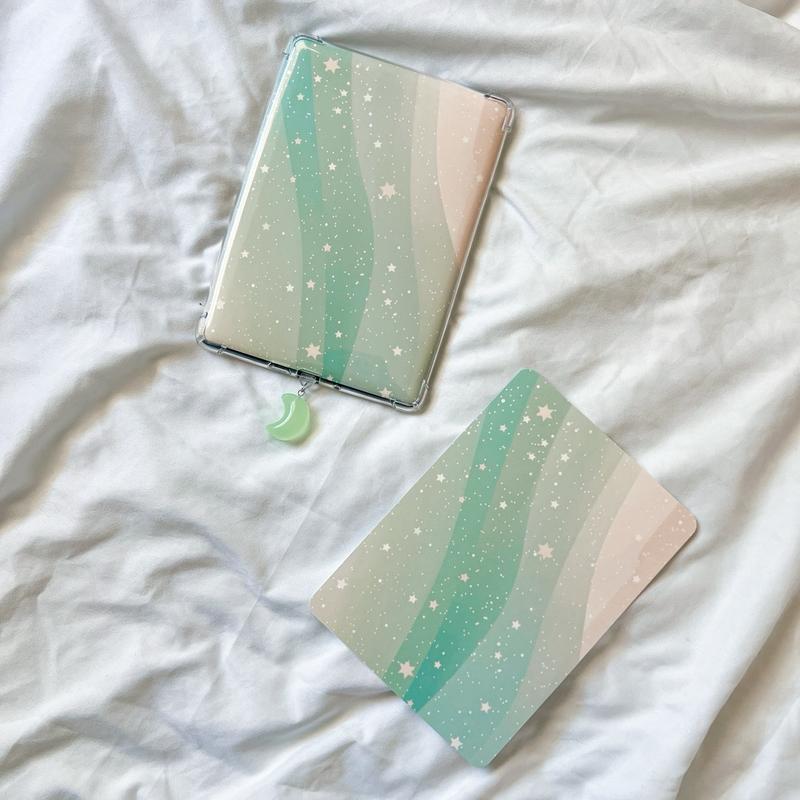 Kindle Inserts Galaxy Patterns