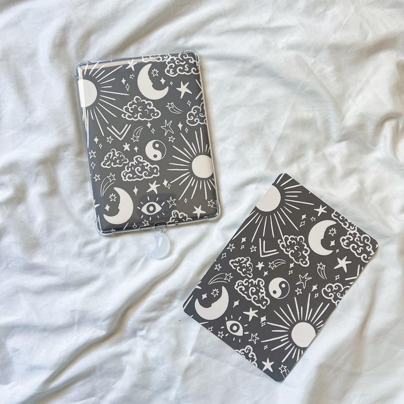 Kindle Inserts Galaxy Patterns