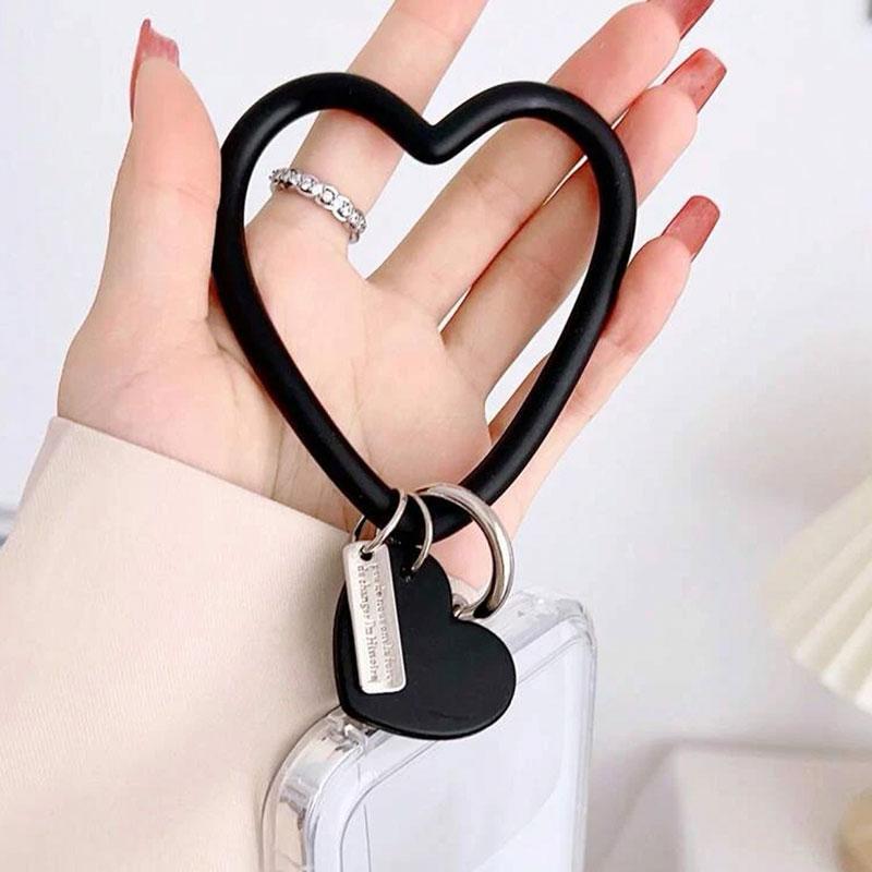 Phone Pendant, Anti-fall Heart Shaped Mobile Phone with Mobile Phone Decorative Ring for Women & Girls