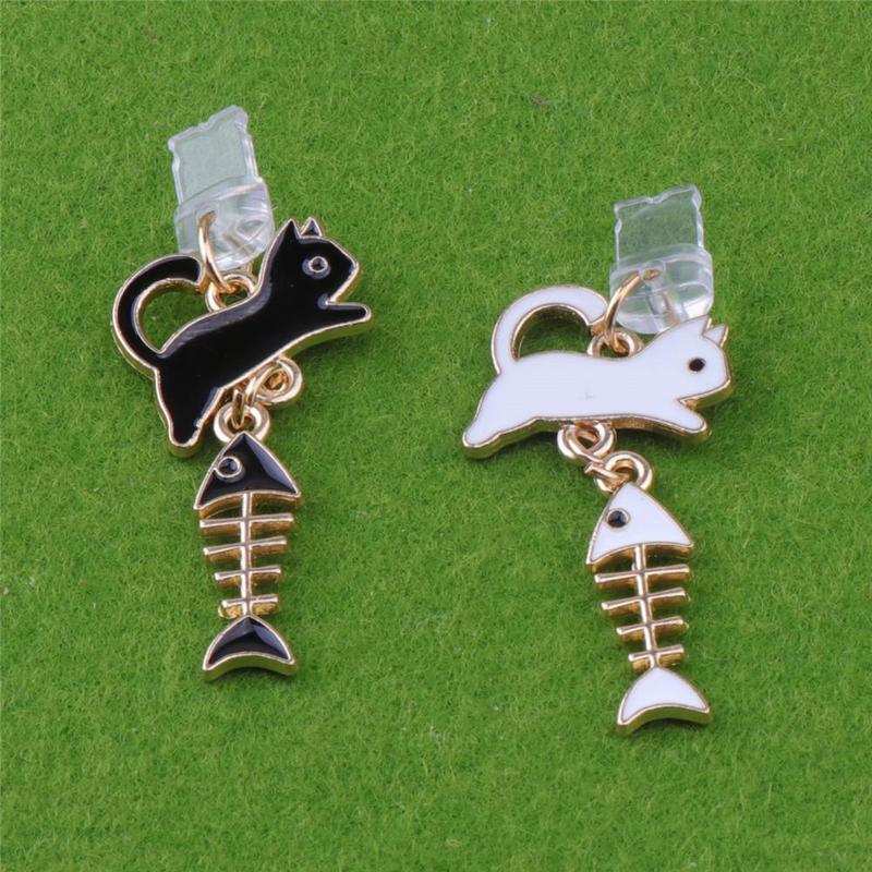 Cartoon Cat & Fish Bone Design Phone Dust Plug, 2 Counts Anti-dust Phone Plug For Lightning & Type C, Phone Accessories