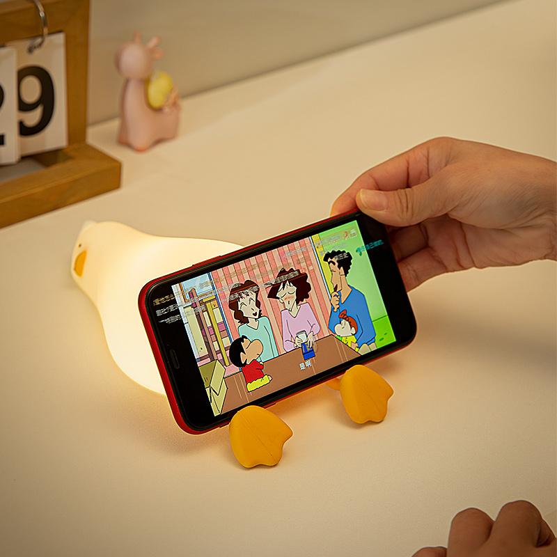 USB Rechargeable Duck Silicone Night Light, Lying Duck Night Lamp Silicone Patting Light Room Bedside Lamp Home Decor Lamp For Child Gift Led Animal